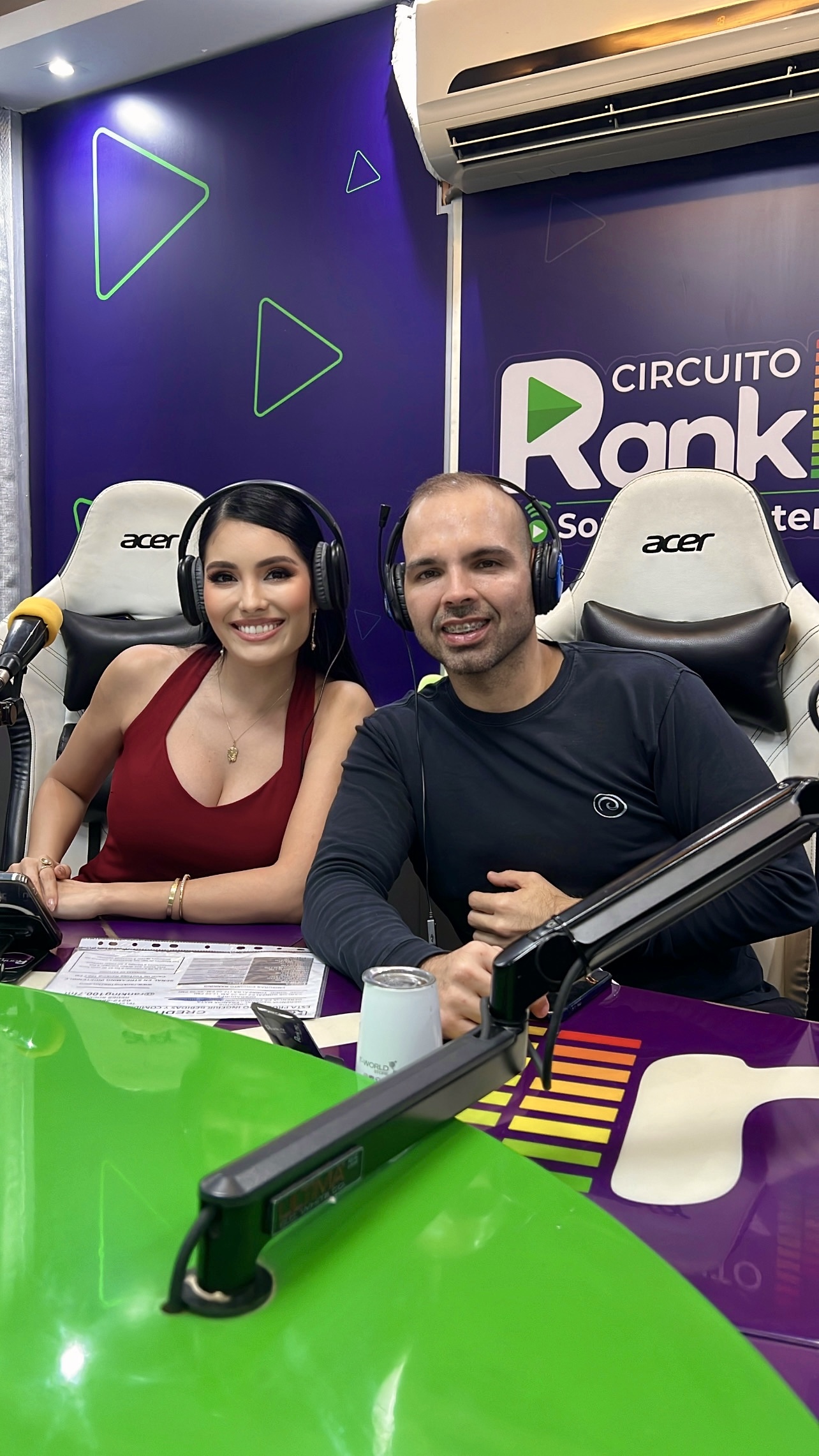 Emmy Carrero — Radio