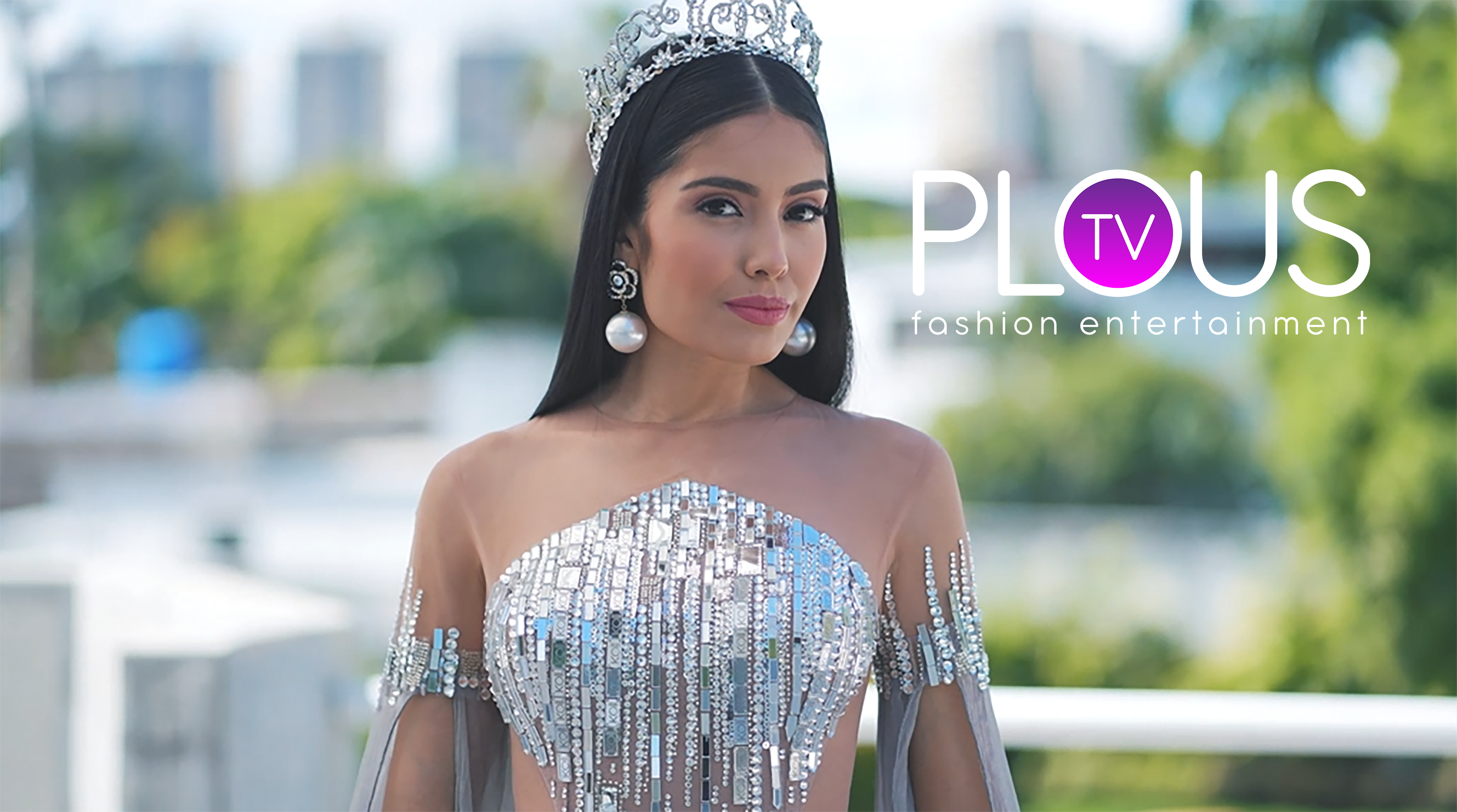 Emmy Carrero — Plous TV